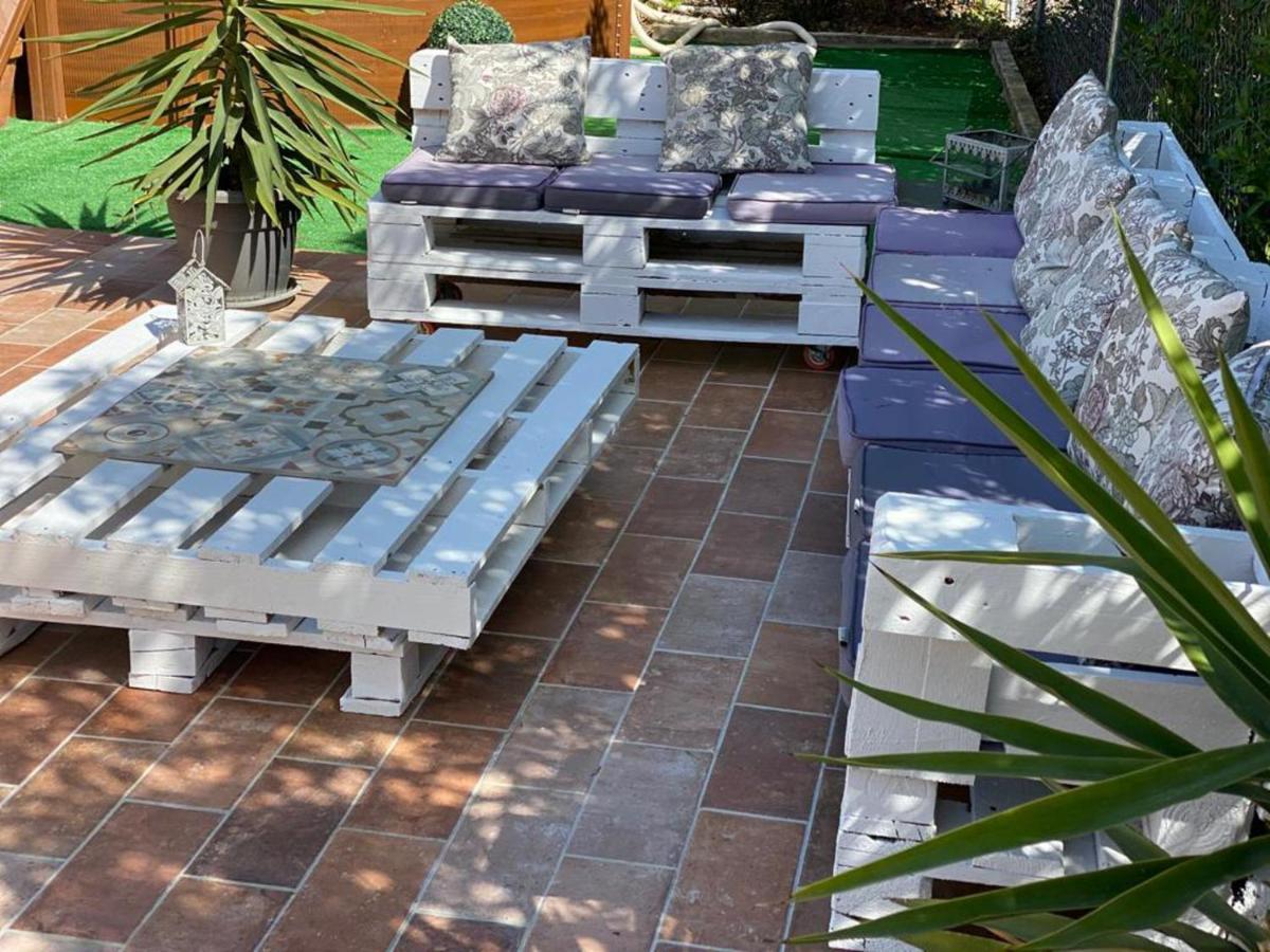 Lovely 2 Bed Apartment In Alcalalí Exterior foto